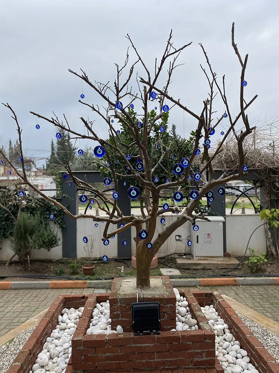 A nazar boncuğu, widely used as a protective emblem against the evil eye.